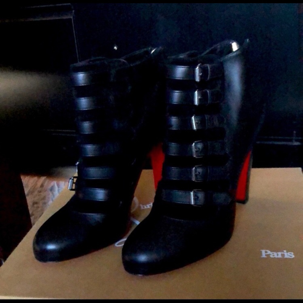 Christian Louboutin Red bottoms